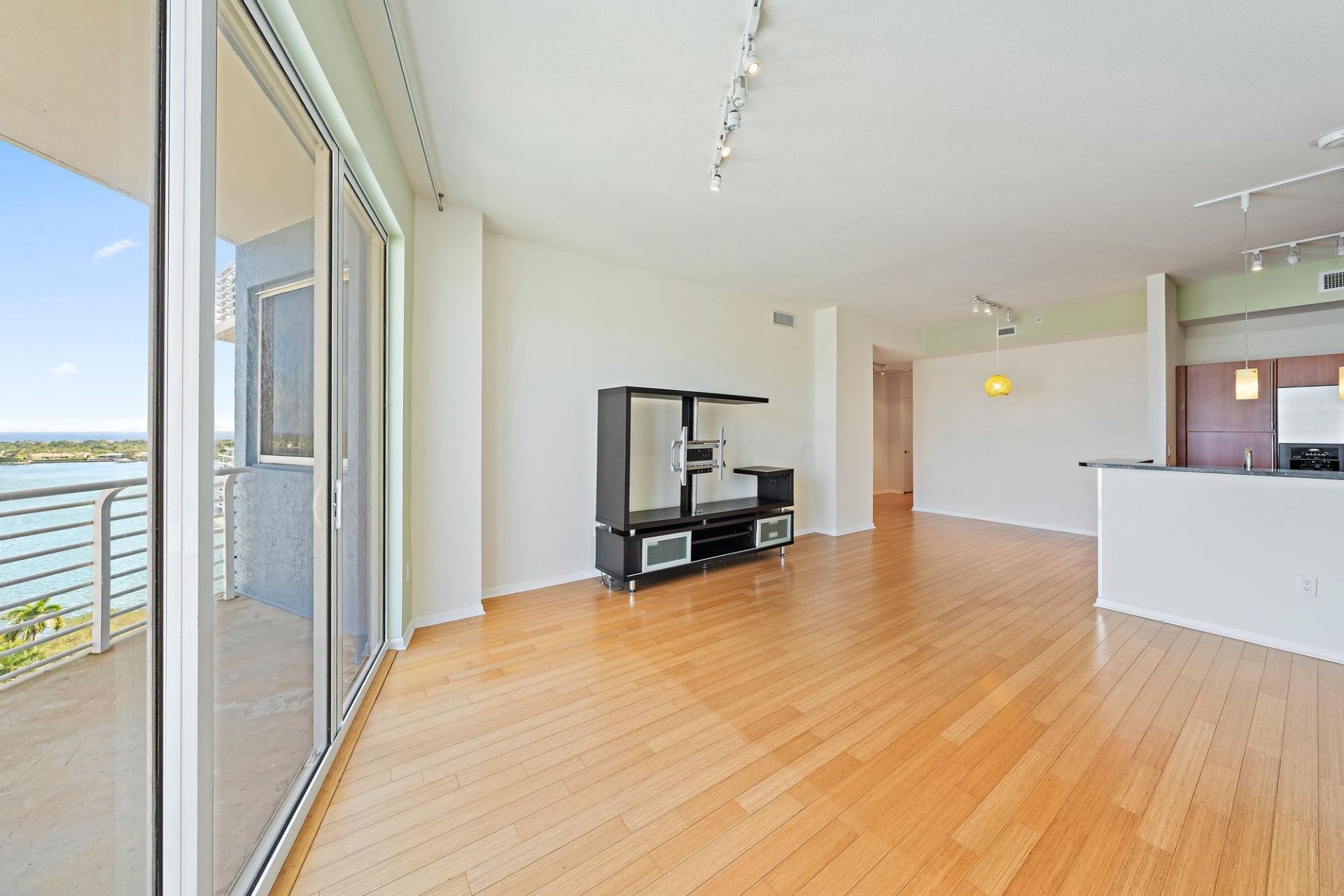 1551 N Flagler Drive, Unit Ph L7, West Palm Beach, FL 33401 Photo