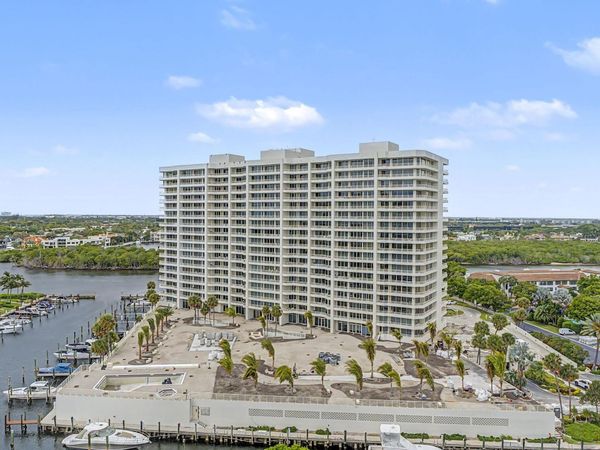4201 N Ocean Boulevard, Unit 203, Boca Raton, FL 33431