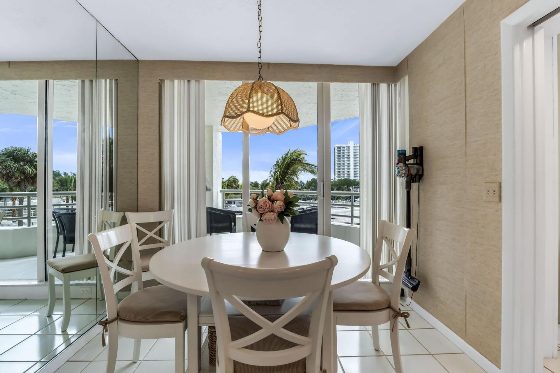4201 N Ocean Boulevard, Unit 203, Boca Raton, FL 33431 Photo