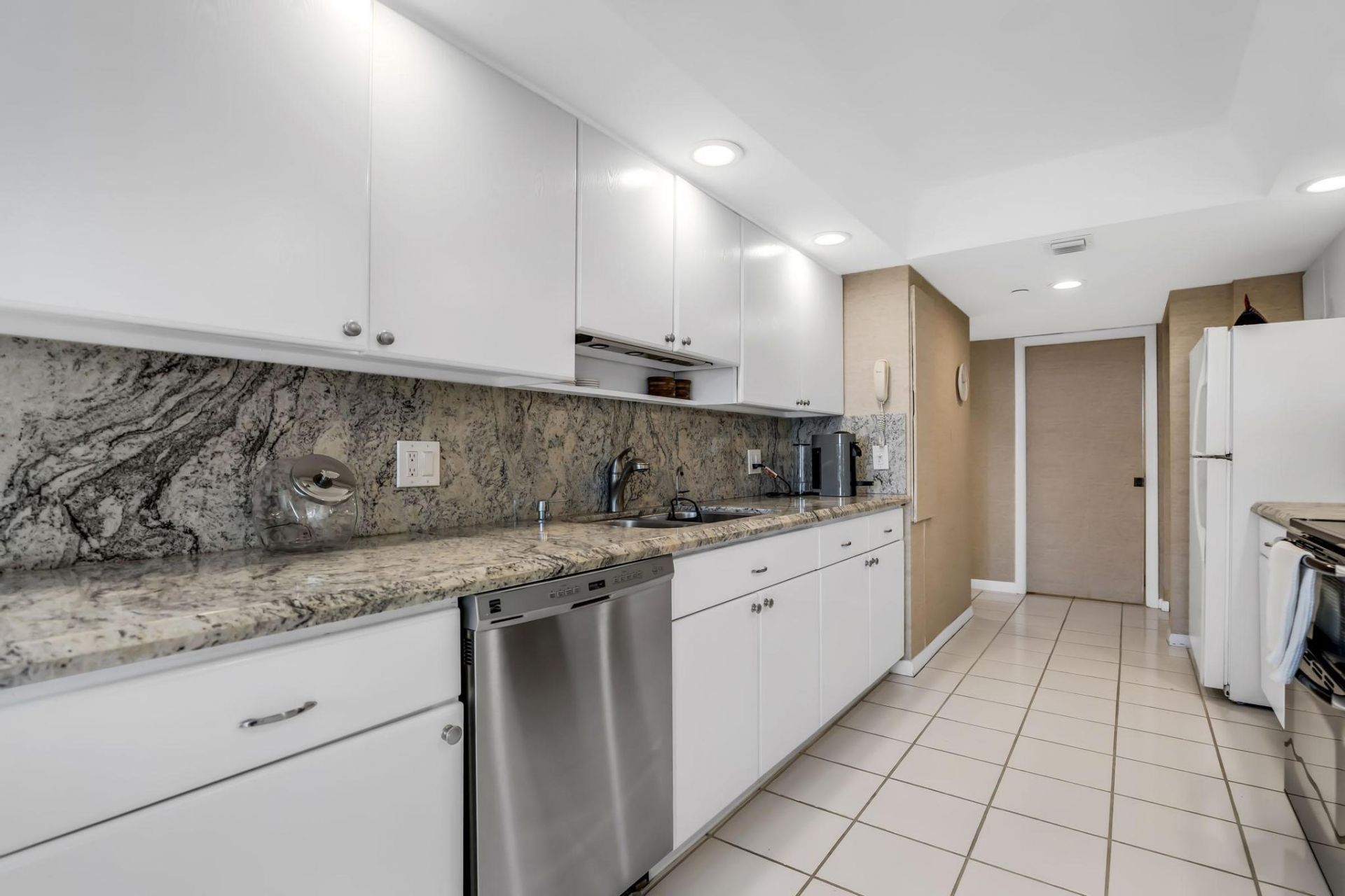4201 N Ocean Boulevard, Unit 203, Boca Raton, FL 33431 Photo