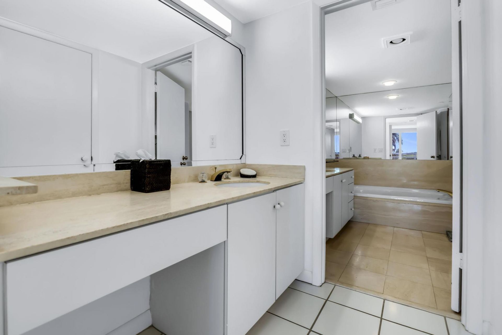 4201 N Ocean Boulevard, Unit 203, Boca Raton, FL 33431 Photo