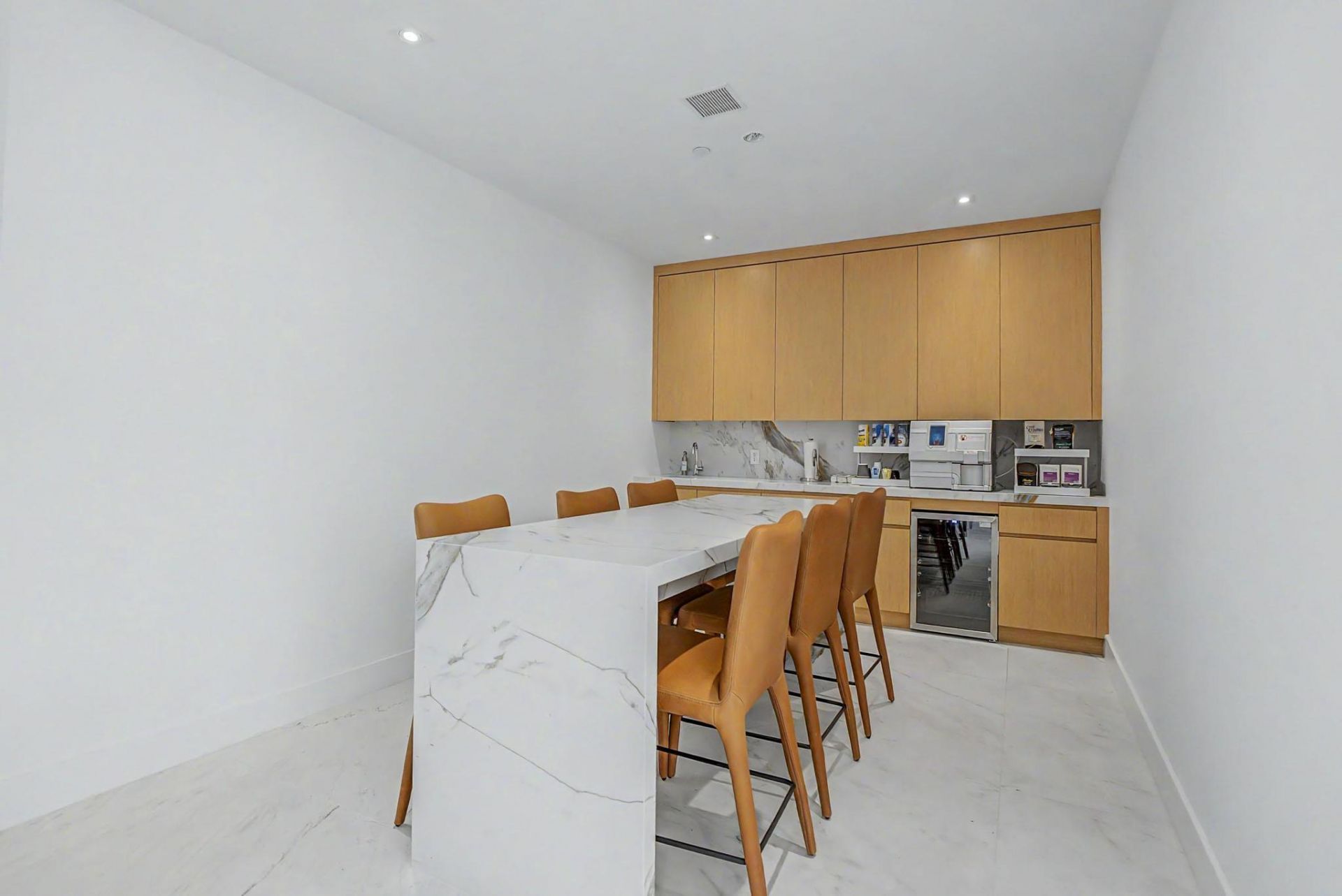 4201 N Ocean Boulevard, Unit 203, Boca Raton, FL 33431 Photo