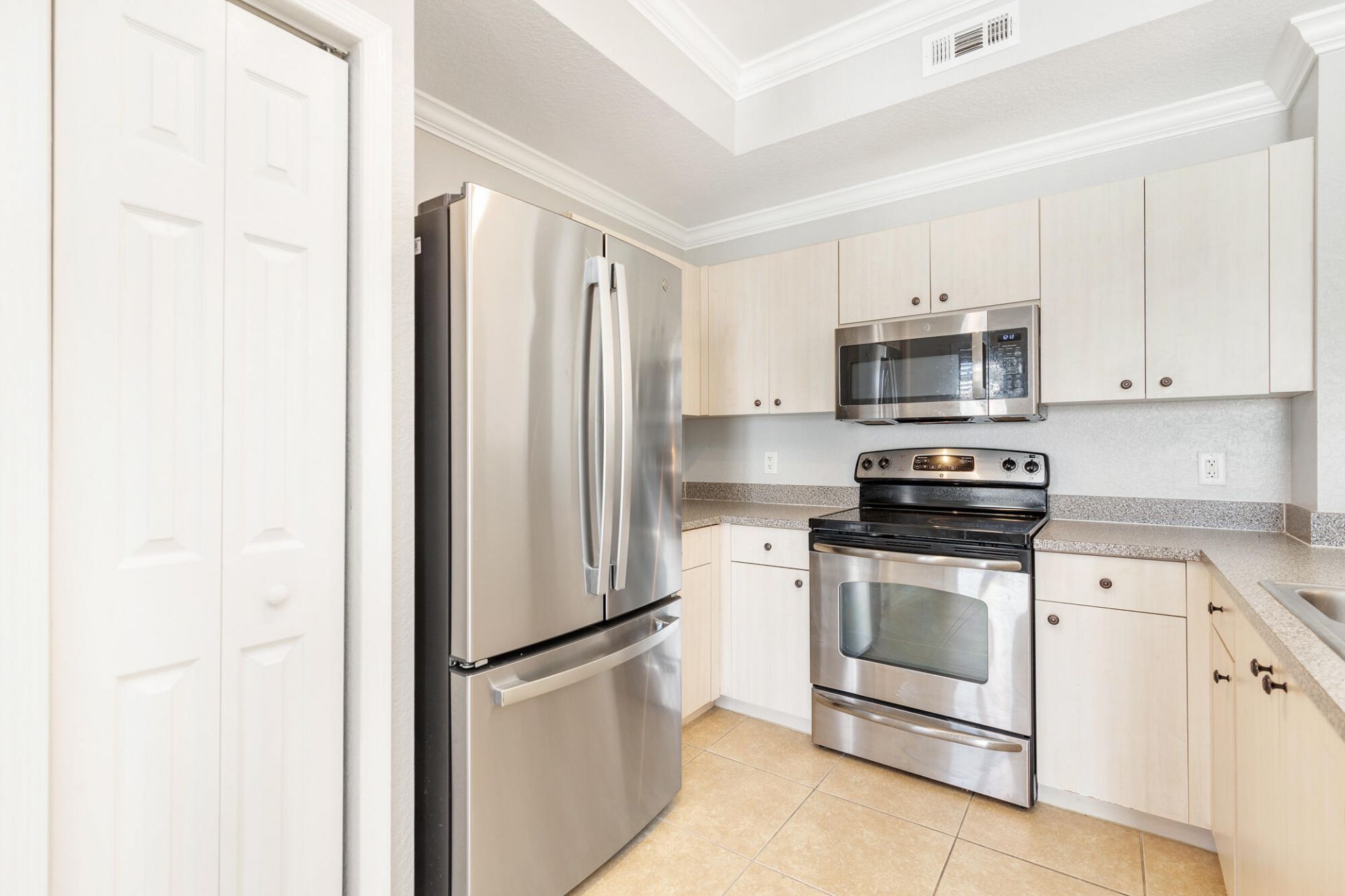 1801 N Flagler Drive, Unit 903, West Palm Beach, FL 33407 Photo