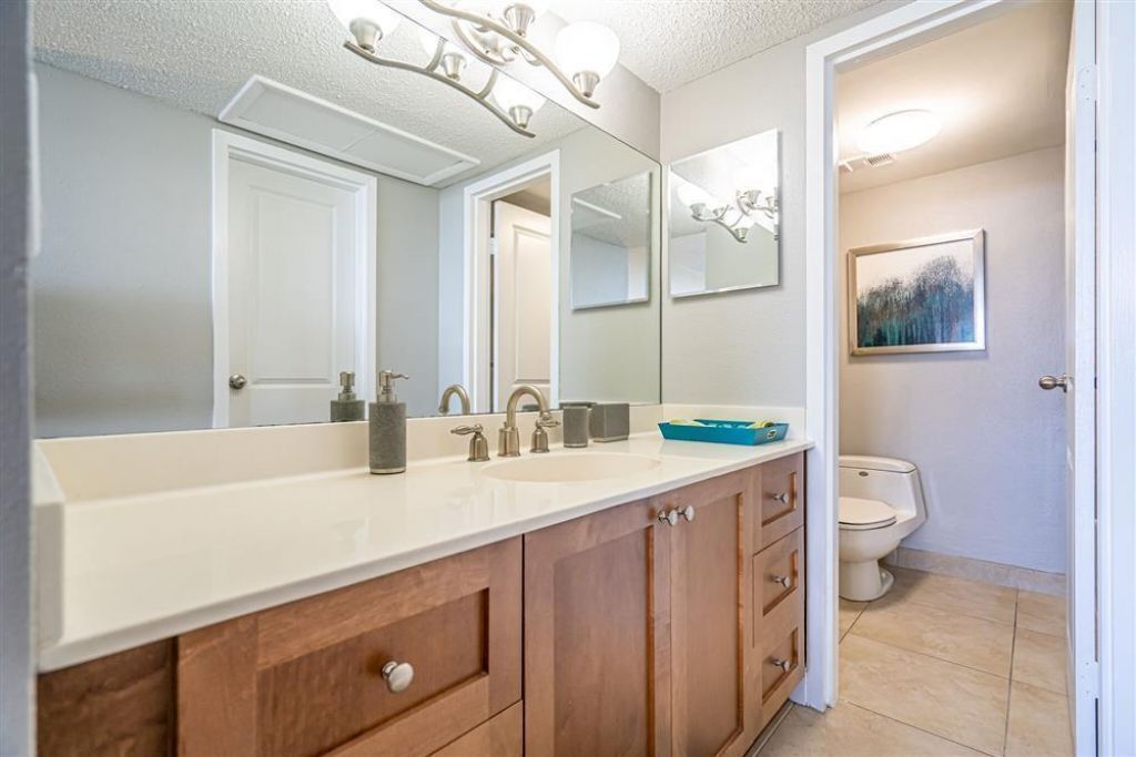 1830 Embassy Drive, Unit 409, West Palm Beach, FL 33401 Photo