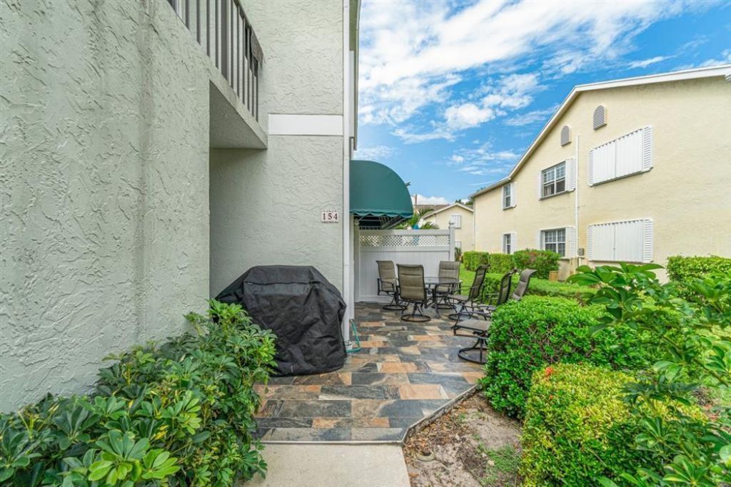 154 Waterside Drive, Unit 154, Hypoluxo, FL 33462 Photo