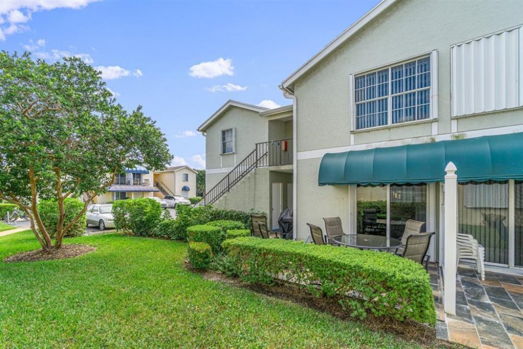 154 Waterside Drive, Unit 154, Hypoluxo, FL 33462 Photo