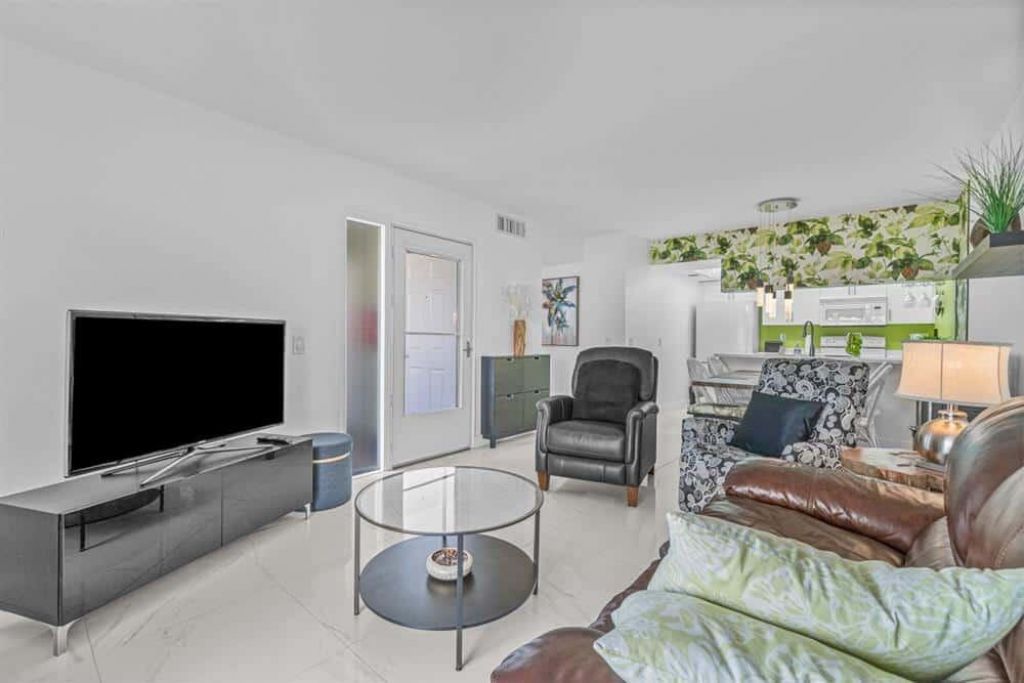 154 Waterside Drive, Unit 154, Hypoluxo, FL 33462 Photo