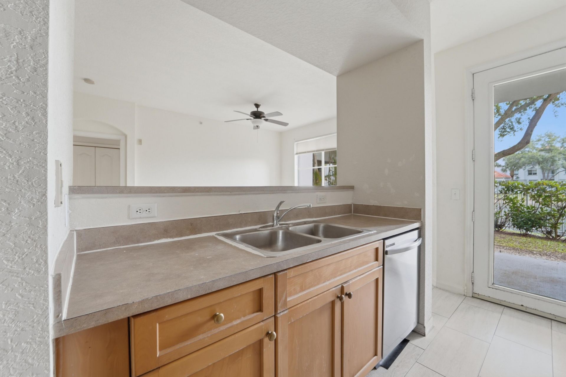 11041 Legacy Boulevard, Unit 103, Palm Beach Gardens, FL 33410 Photo
