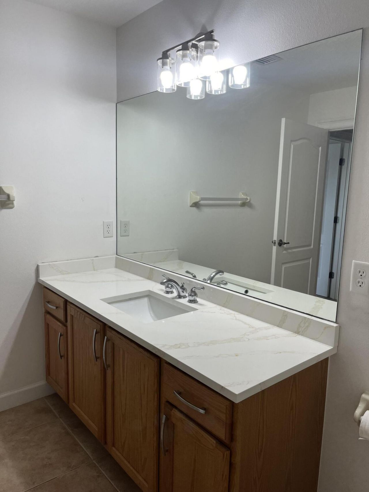 1074 SW Sultan Drive, Port Saint Lucie, FL 34953 Photo