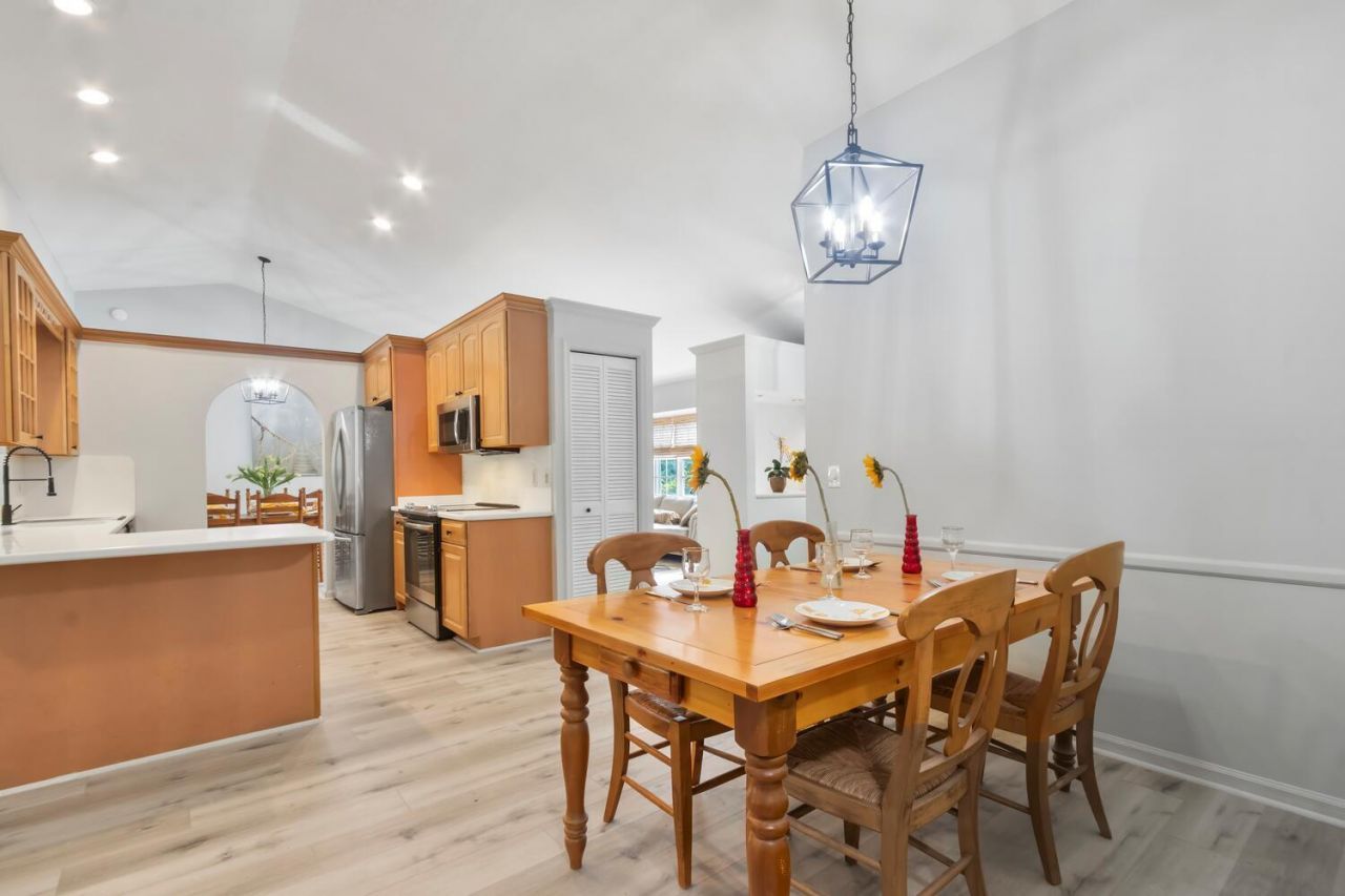 691 Foresteria Avenue, Wellington, FL 33414 Photo