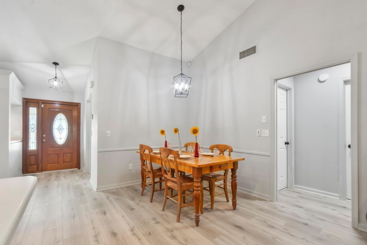 691 Foresteria Avenue, Wellington, FL 33414 Photo