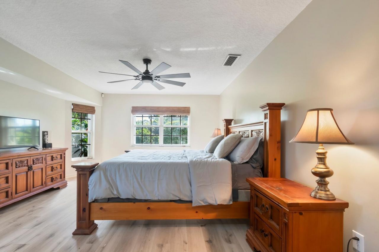 691 Foresteria Avenue, Wellington, FL 33414 Photo