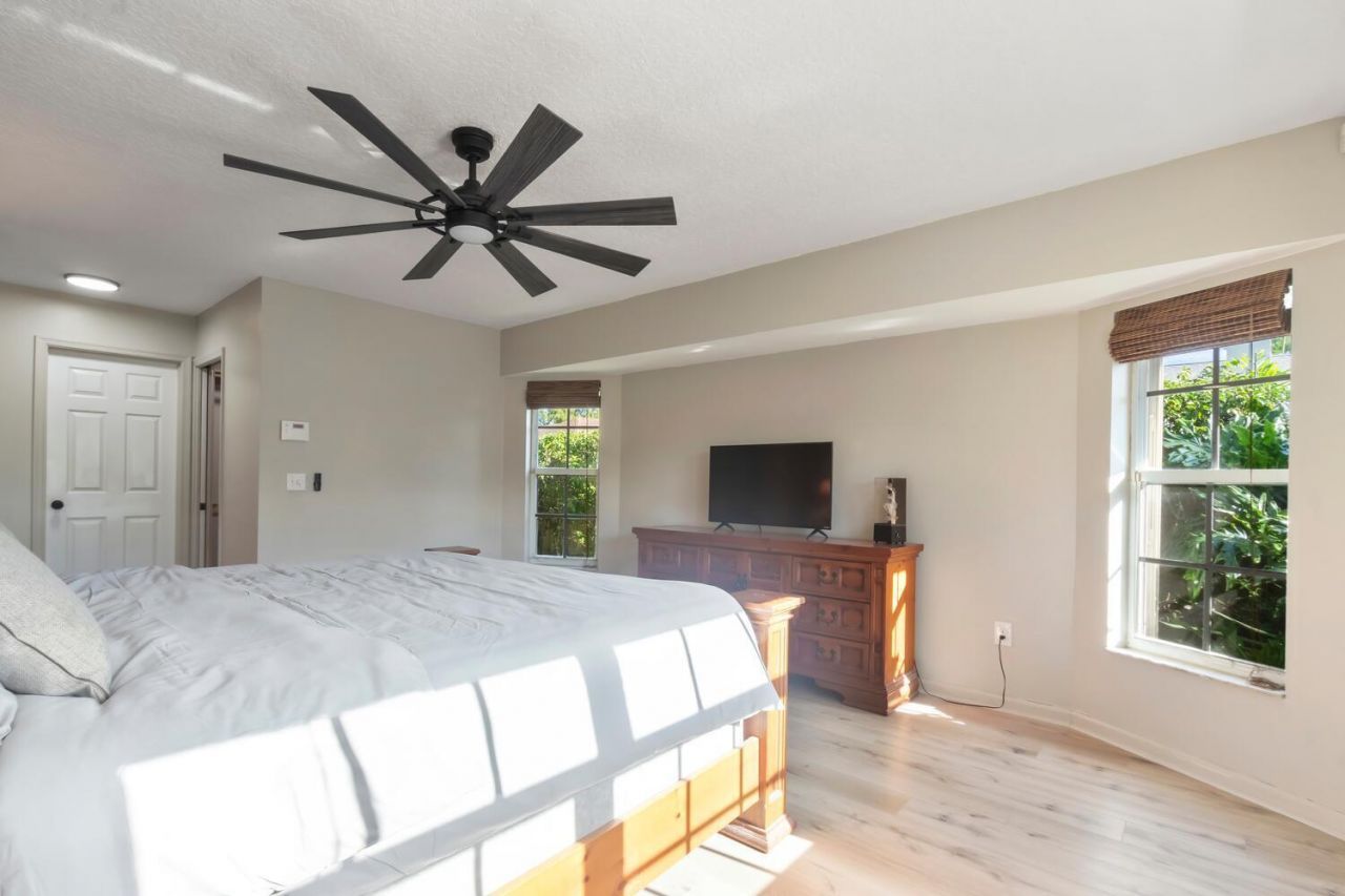 691 Foresteria Avenue, Wellington, FL 33414 Photo