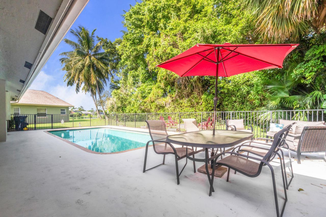 691 Foresteria Avenue, Wellington, FL 33414 Photo