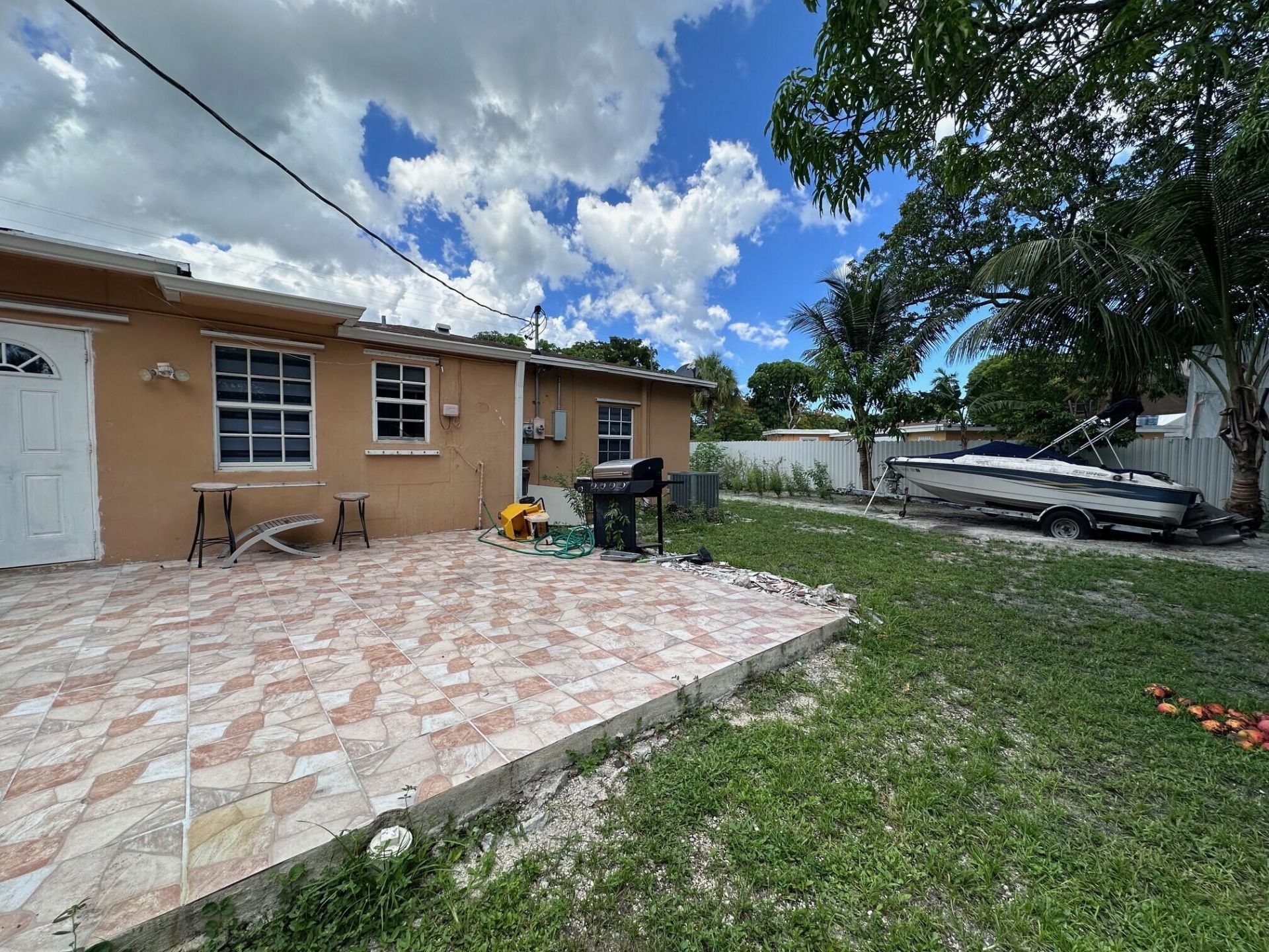 5640 Tyler Street, Hollywood, FL 33021 Photo