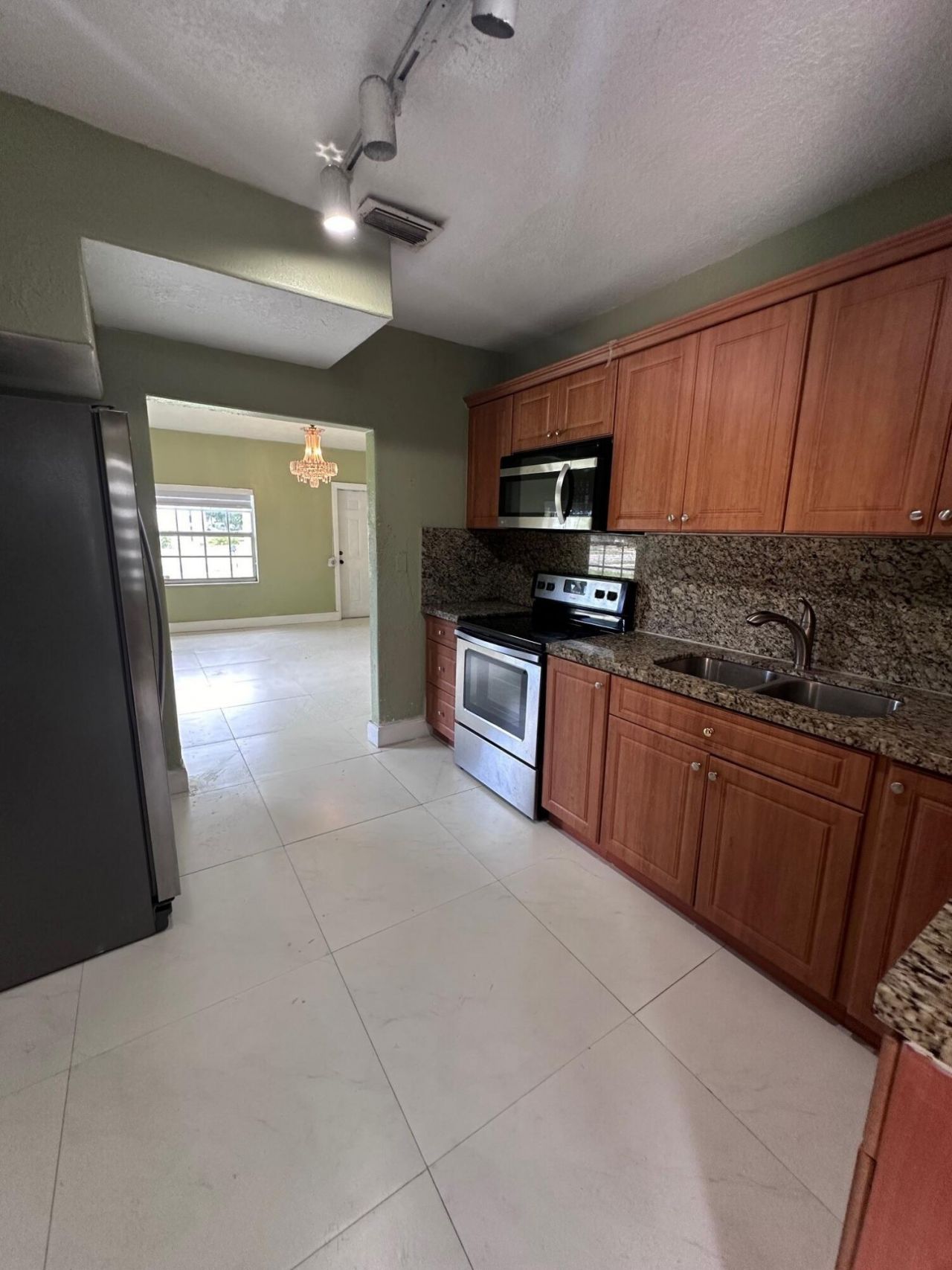 5640 Tyler Street, Hollywood, FL 33021 Photo