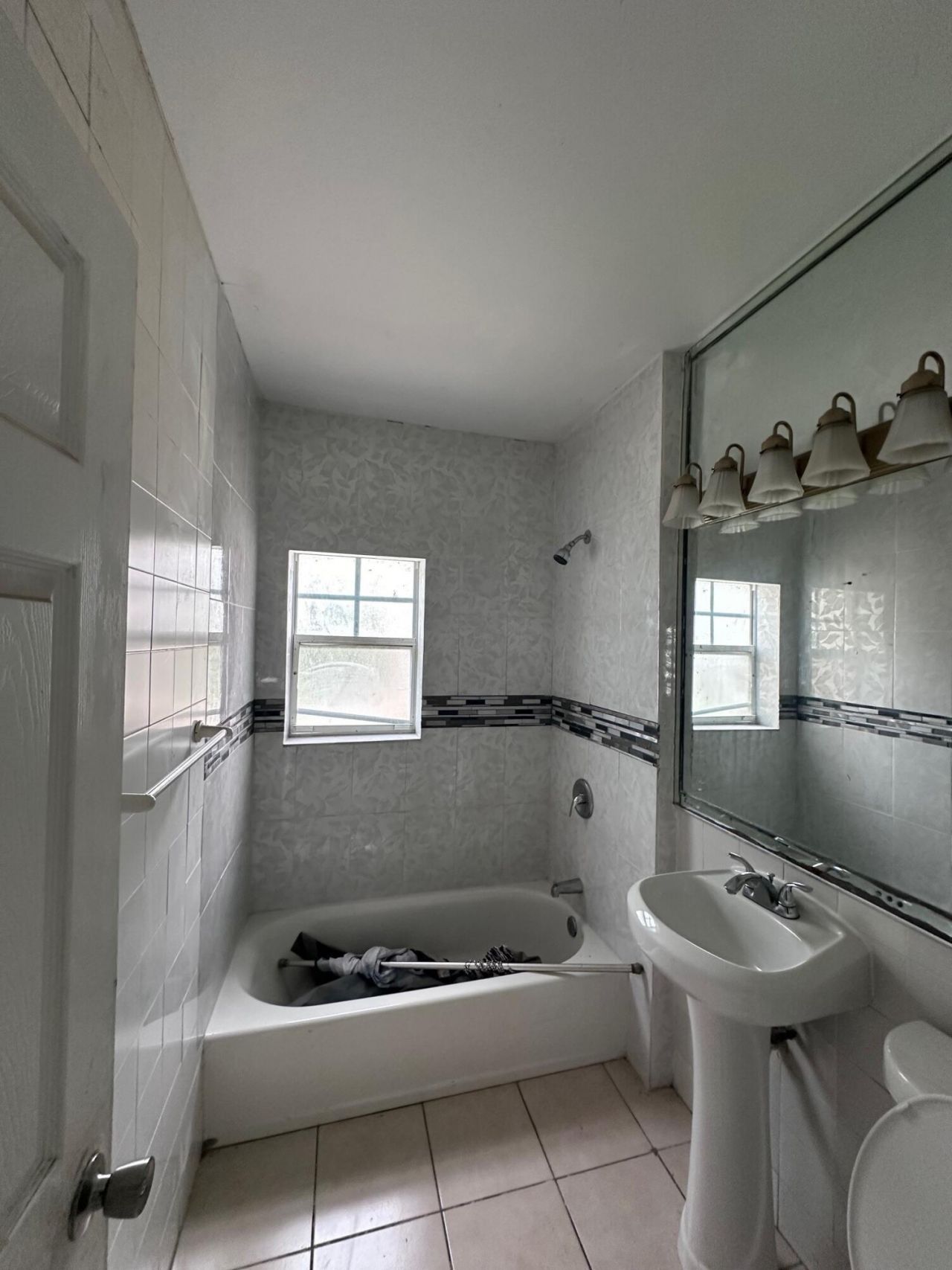 5640 Tyler Street, Hollywood, FL 33021 Photo