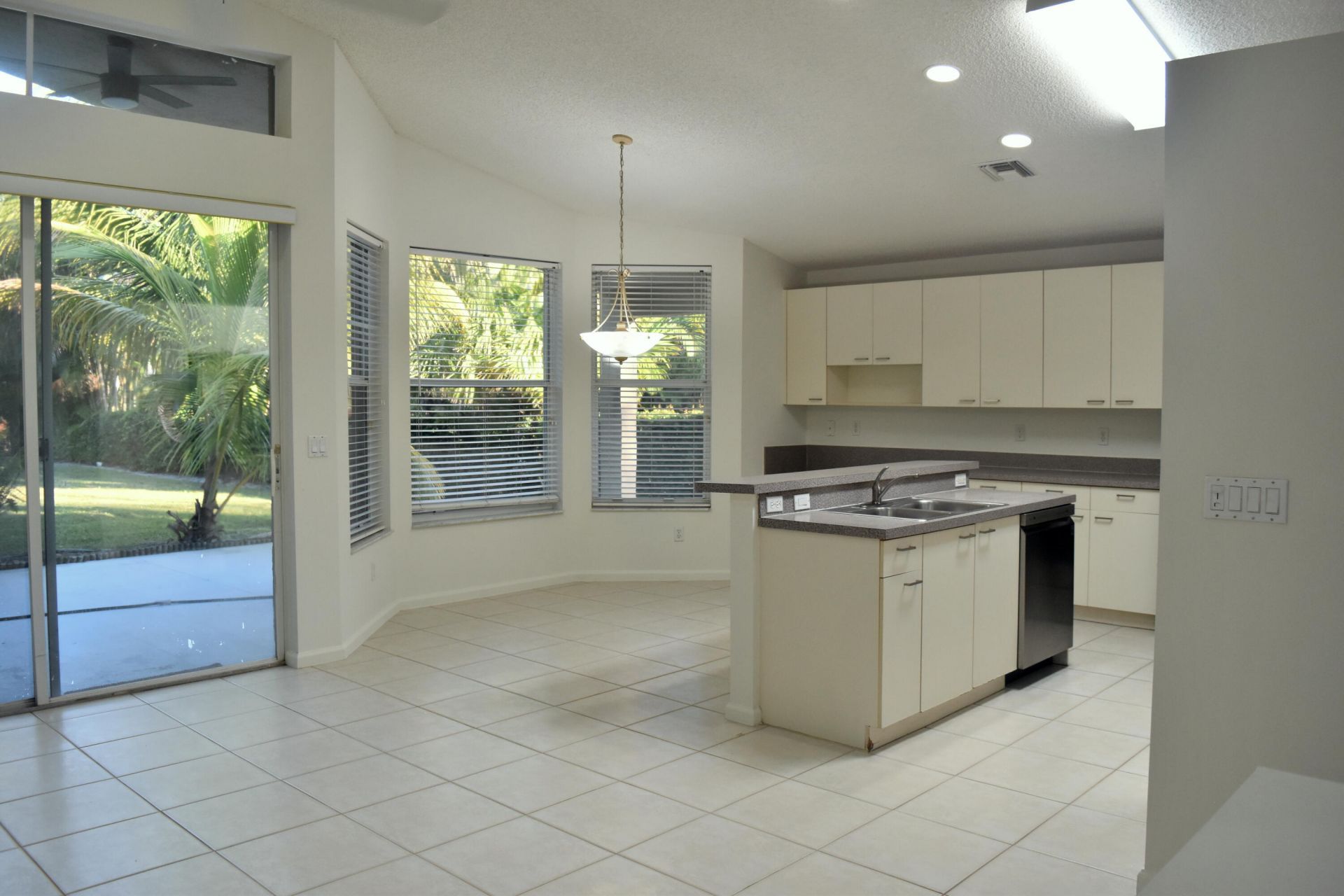 6166 Cotton Rose Lane, Lake Worth, FL 33467 Photo