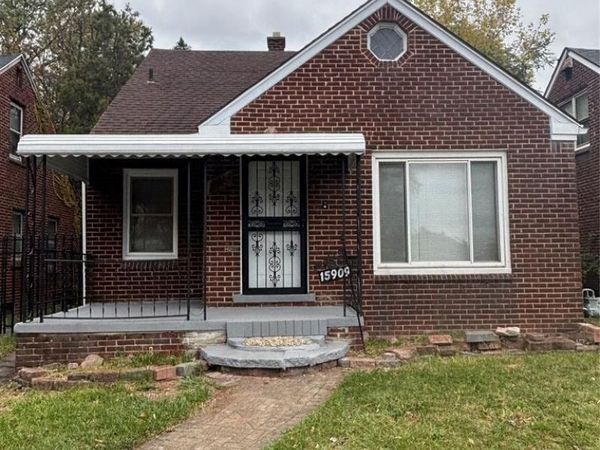 15909 Lauder Street, Detroit, MI 48227