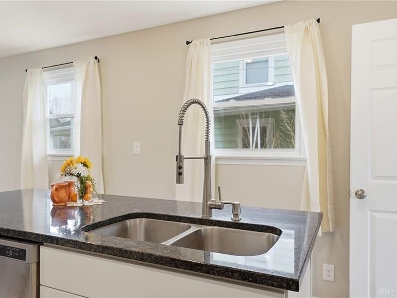 709 N Russell Street, Urbana, OH 43078 Photo 10