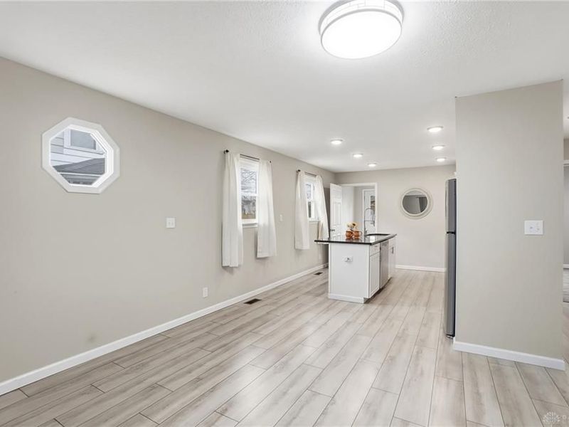 709 N Russell Street, Urbana, OH 43078 Photo 6