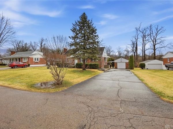 1421 Seminole Avenue, Springfield Township, OH 45506