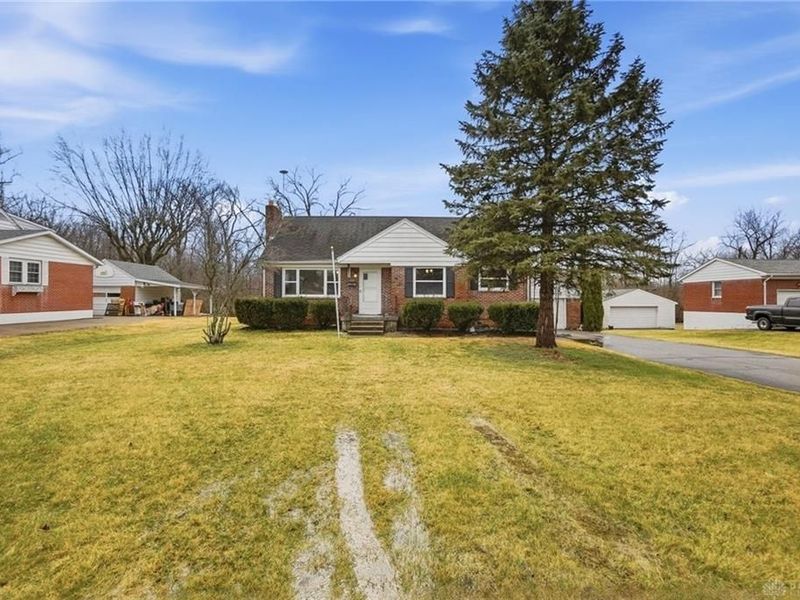 1421 Seminole Avenue, Springfield Township, OH 45506 Photo 3