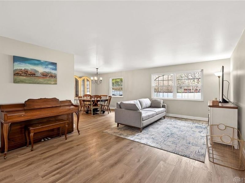 3330 Pebble Creek Drive, Beavercreek, OH 45432 Photo 10