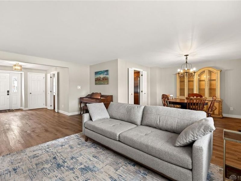 3330 Pebble Creek Drive, Beavercreek, OH 45432 Photo 12