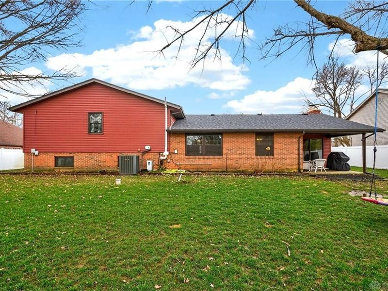 3330 Pebble Creek Drive, Beavercreek, OH 45432 Photo 57