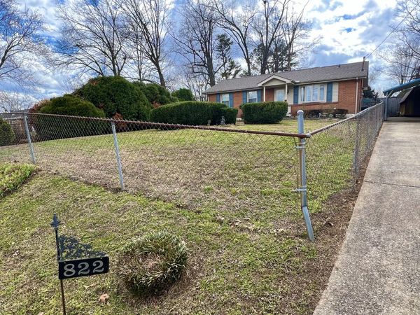 822 Garrettsburg Rd , Clarksville, TN 37042
