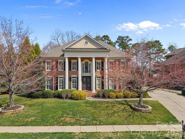 3015 Stanbury Drive, Matthews, NC 28104