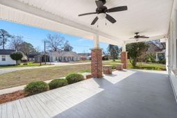 202 Quaker Street photo 4