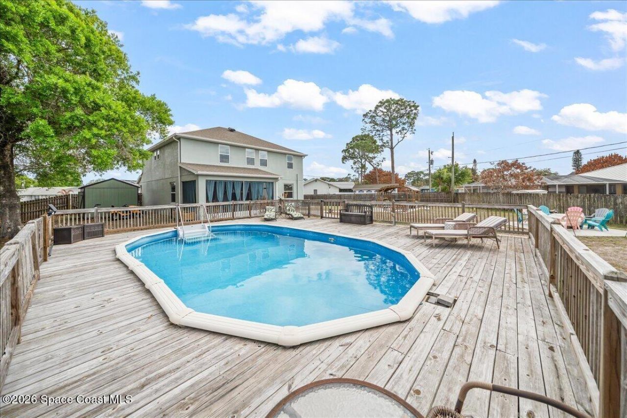 800 Lyons Circle NW , Palm Bay, FL 32907 Photo