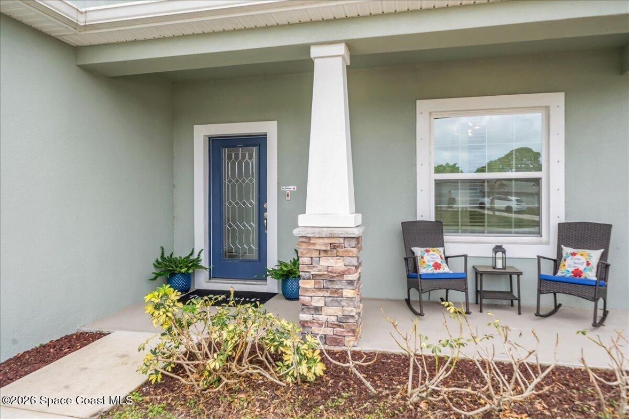 800 Lyons Circle NW , Palm Bay, FL 32907 Photo