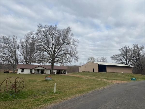 377 PAULK Road , Jonesville, LA 71343