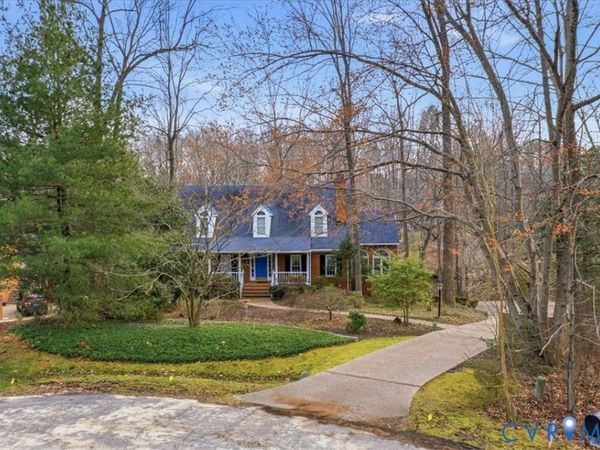 4727 Rieves Pond Drive , Chester, VA 23831