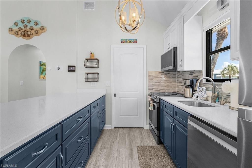 130 Madison Ct , Fort Myers Beach, FL 33931 Photo