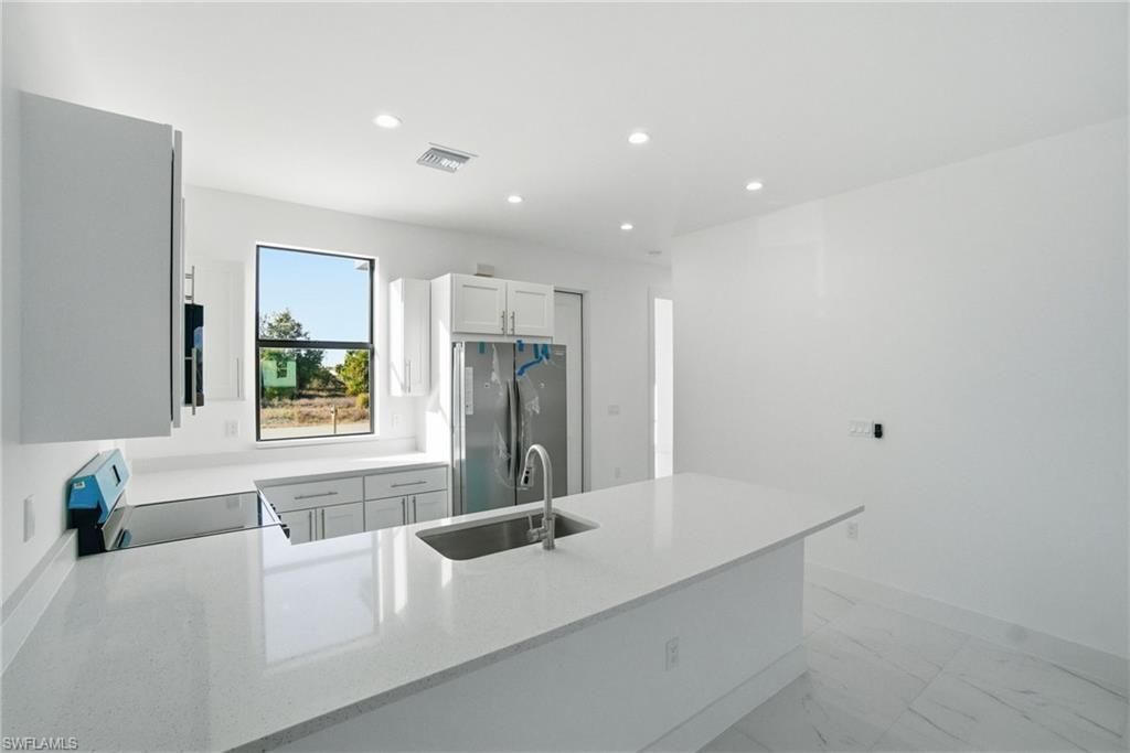 2404/2406 Mae Ave S, Lehigh Acres, FL 33973 Photo