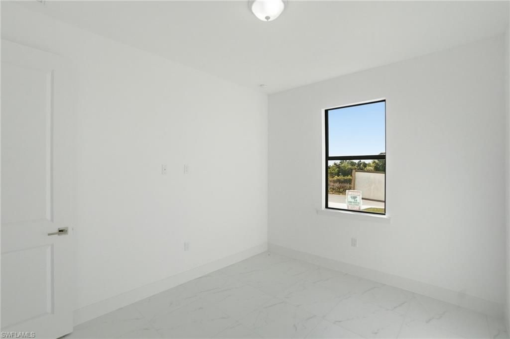 2404/2406 Mae Ave S, Lehigh Acres, FL 33973 Photo