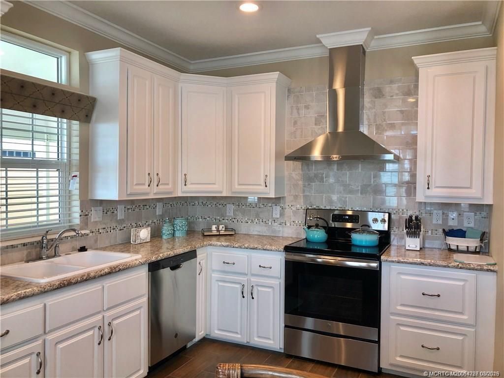 163 NE Buoy Way, Jensen Beach, FL 34957 Photo