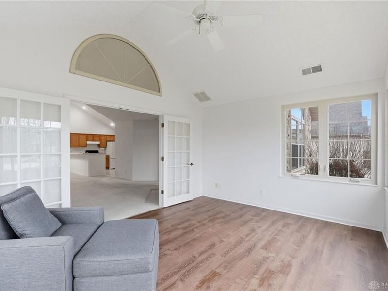 8833 Birkdale Hills Circle, Washington Township, OH 45458 Photo 17