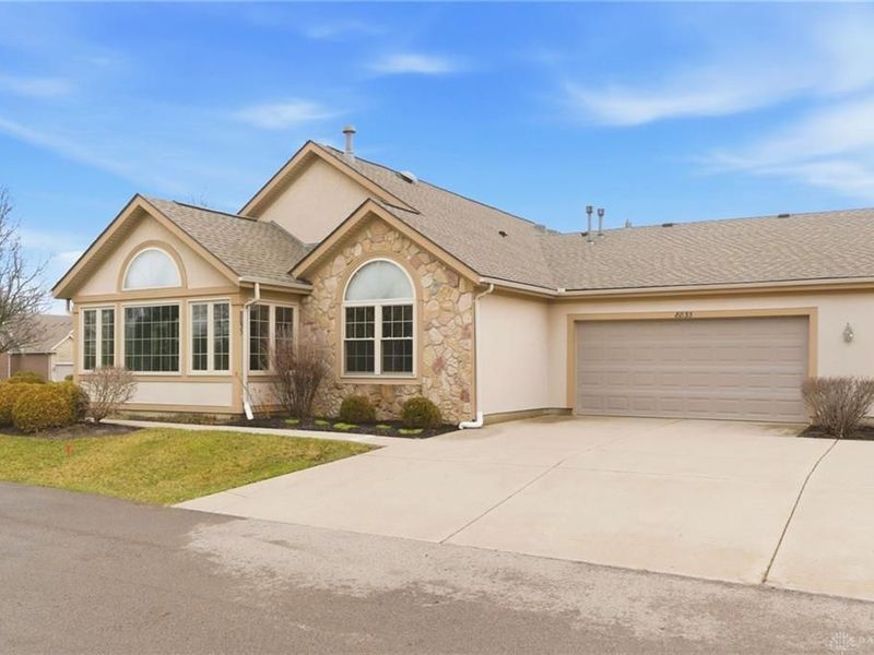 8833 Birkdale Hills Circle, Washington Township, OH 45458 Photo 2