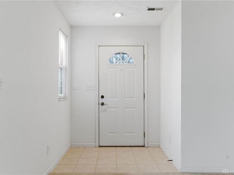 8833 Birkdale Hills Circle, Washington Township, OH 45458 Photo 6