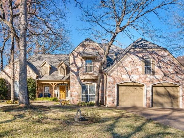 115 Hilton Head Island Drive , Mabank, TX 75156