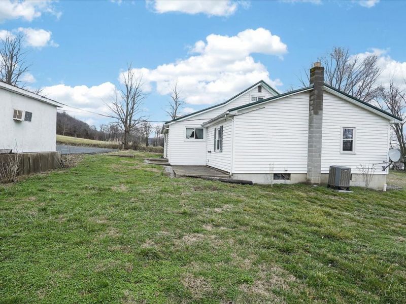 6366 Green Ridge Road, Benton Twp, OH 45660 Photo 4