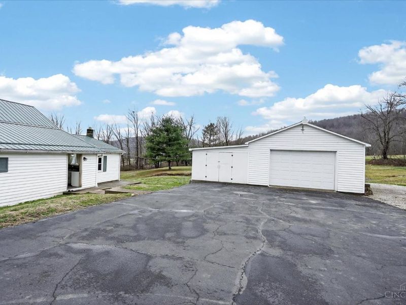 6366 Green Ridge Road, Benton Twp, OH 45660 Photo 5