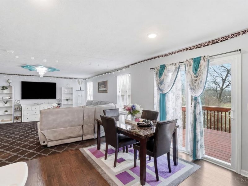 2244 Pine Valley Drive, Hamilton, OH 45013 Photo 12