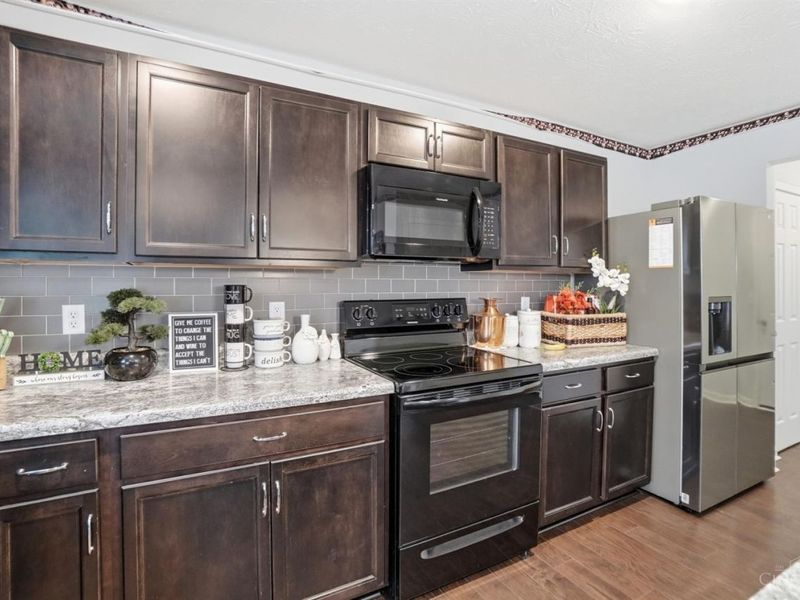 2244 Pine Valley Drive, Hamilton, OH 45013 Photo 17