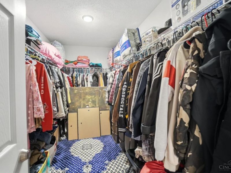 2244 Pine Valley Drive, Hamilton, OH 45013 Photo 32